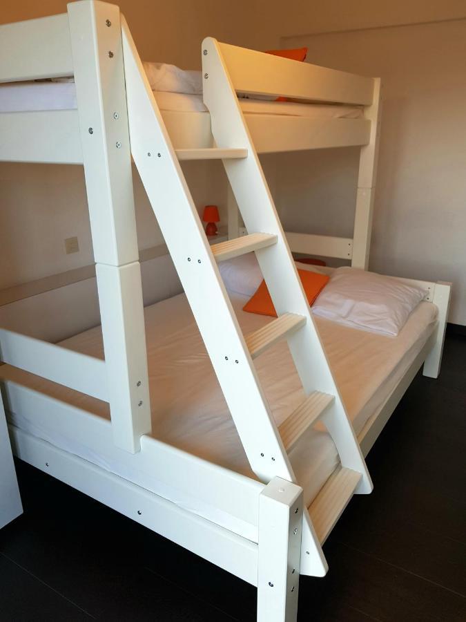 Modern Appartement Met Frontaal Zeezicht En Prive Parking Knokke-Heist Dış mekan fotoğraf