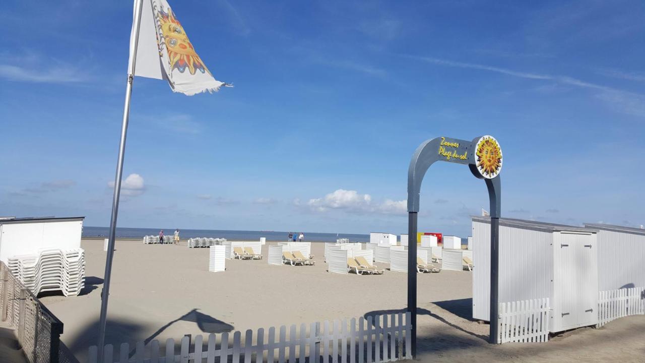 Modern Appartement Met Frontaal Zeezicht En Prive Parking Knokke-Heist Dış mekan fotoğraf